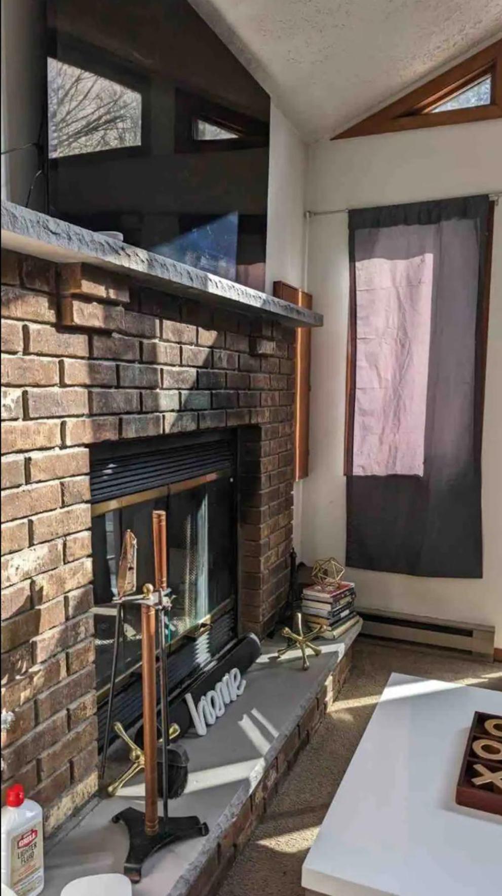 Ambiance - King Bed Cabin, Jetted-Tub & Fireplace Tobyhanna Bagian luar foto