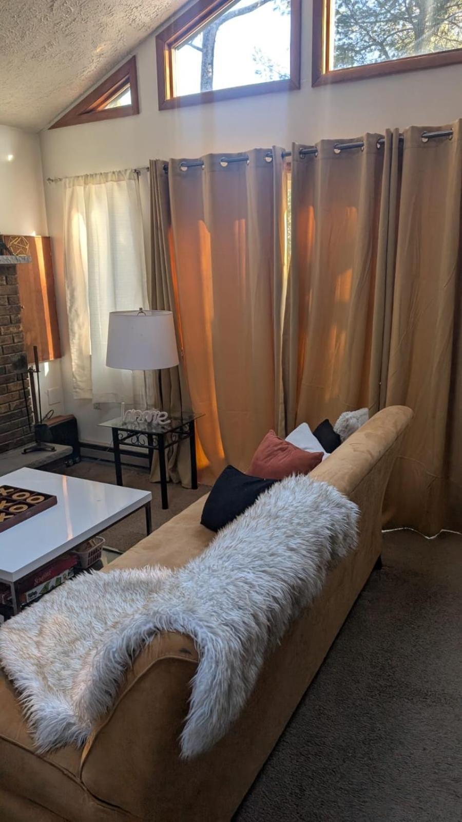 Ambiance - King Bed Cabin, Jetted-Tub & Fireplace Tobyhanna Bagian luar foto